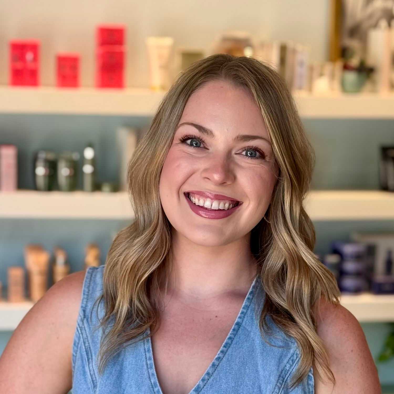 Portrait of Mollie, a professional stylist at Elixir x DV8 the salon, showcasing their expertise and style.